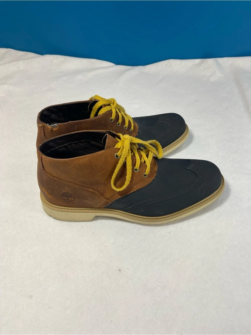 Timberland Waterproof Duck Chukka Boots Men’s 9.5 Brown Black Leather Ortholite